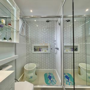 Apartamento com 120m², 3 dormitórios, 1 suíte, 2 vagas no Michelângelo em Torres para Comprar