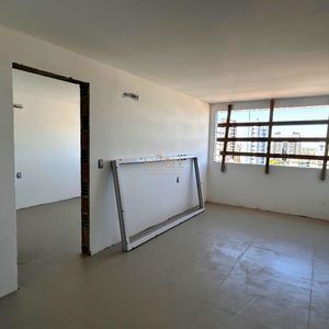 Apartamento com 84m², 1 dormitório, 1 suíte, 1 vaga no Punta Del Sole em Torres para Comprar