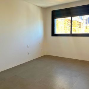 Apartamento com 97m², 2 dormitórios, 2 suítes, 2 vagas no Origem em Torres para Comprar