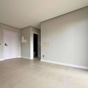 Apartamento com 70m², 2 dormitórios, 1 suíte, 2 vagas no Toronto em Torres para Comprar