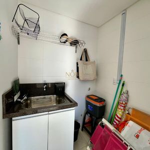 Apartamento com 78m², 2 dormitórios, 1 suíte, 1 vaga no Rosenda em Torres para Comprar