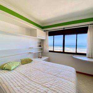 Apartamento com 110m², 3 dormitórios, 1 suíte, 1 vaga no Costa Leste em Torres para Comprar
