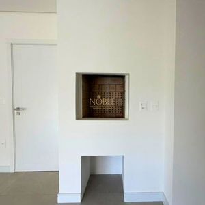 Apartamento com 79m², 2 dormitórios, 1 suíte, 1 vaga no Florença em Torres para Comprar