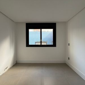 Apartamento com 98m², 2 dormitórios, 2 suítes, 1 vaga no Praça Quatro em Torres para Comprar