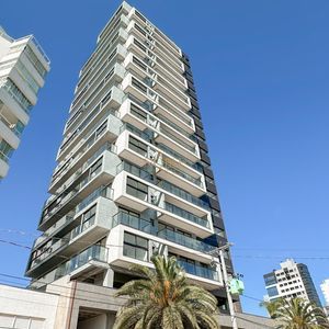 Apartamento com 78m², 2 dormitórios, 1 suíte, 1 vaga no Vista Mare em Torres para Comprar