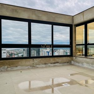 Apartamento com 166m², 2 dormitórios, 2 suítes, 1 vaga no Titanium em Torres para Comprar