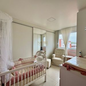 Apartamento com 90m², 2 dormitórios, 1 suíte, 1 vaga no Edifício San Dilin em Torres para Comprar