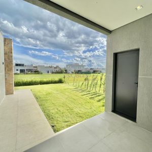 Casa de Condomínio com 215m², 3 dormitórios, 3 suítes, 2 vagas no Reserva das Águas em Torres para Comprar