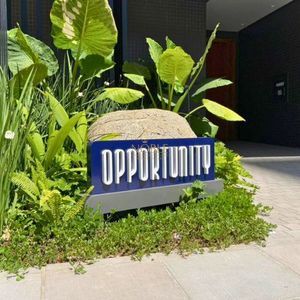 Apartamento com 111m², 3 dormitórios, 1 suíte, 1 vaga no Opportunity em Torres para Comprar