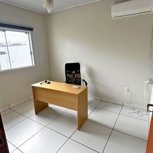 Casa com 125m², 3 dormitórios, 2 vagas no bairro Loteamento Caravelle em Passo de Torres para Comprar