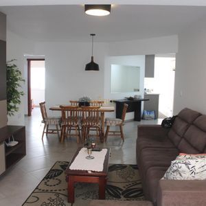 Apartamento com 106m², 3 dormitórios, 1 suíte, 1 vaga no Reserva da Lagoa em Torres para Comprar