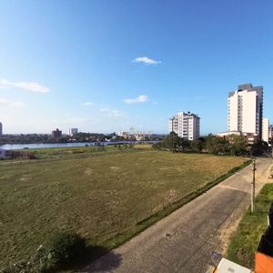Apartamento com 76m², 2 dormitórios, 1 vaga no Costa Dourada em Torres para Comprar