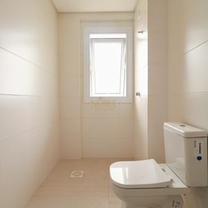 Apartamento com 130m², 3 dormitórios, 1 suíte, 2 vagas no Monterrey em Torres para Comprar