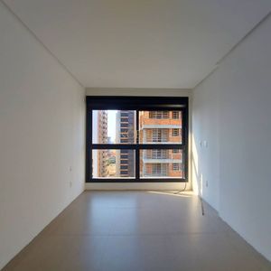 Apartamento com 109m², 3 dormitórios, 1 suíte, 2 vagas no Urban em Torres para Comprar