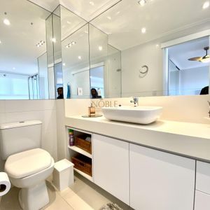 Apartamento com 249m², 4 dormitórios, 4 suítes, 3 vagas no Graziela em Torres para Comprar