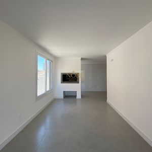 Apartamento com 84m², 2 dormitórios, 1 suíte, 1 vaga no Residencial Acrópole em Torres para Comprar