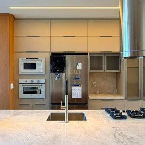 Casa de Condomínio com 264m², 4 dormitórios, 4 suítes, 2 vagas no Reserva das Águas em Torres para Comprar