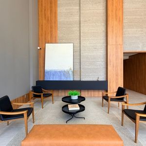 Apartamento com 70m², 2 dormitórios, 1 suíte, 1 vaga no Toronto em Torres para Comprar