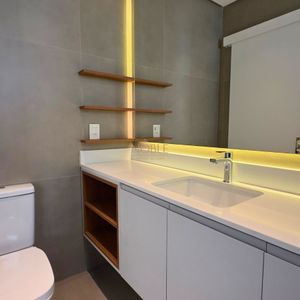 Apartamento com 92m², 2 dormitórios, 2 suítes, 1 vaga no Rosa dos Ventos em Torres para Comprar