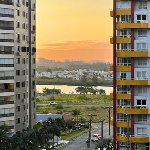 Apartamento com 118m², 3 dormitórios, 3 suítes, 2 vagas no Freedom em Torres para Comprar