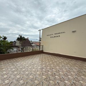 Sobrado com 105m², 3 dormitórios, 1 vaga no Solemar em Torres para Comprar