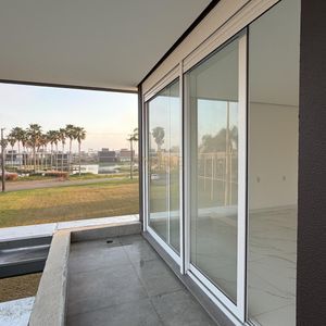 Casa com 474m², 4 dormitórios, 4 suítes, 2 vagas no Condomínio Ilhas Park em Torres para Comprar