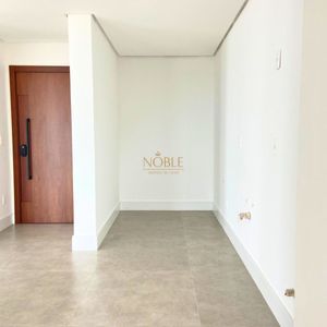 Apartamento com 138m², 3 dormitórios, 3 suítes, 3 vagas no Aura em Torres para Comprar