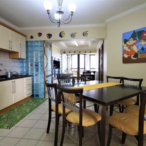 Apartamento com 170m², 3 dormitórios, 1 suíte, 2 vagas no Coliseu em Torres para Comprar