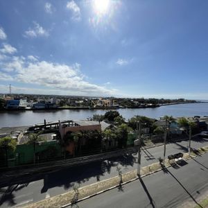 Apartamento com 167m², 3 dormitórios, 1 suíte, 1 vaga no Casa Blanca em Torres para Comprar