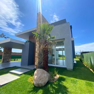 Casa de Condomínio com 206m², 3 dormitórios, 3 suítes, 2 vagas no Reserva das Águas em Torres para Comprar