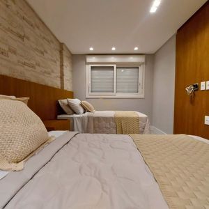 Apartamento com 108m², 3 dormitórios, 1 suíte, 2 vagas no Maui Residencial em Torres para Comprar