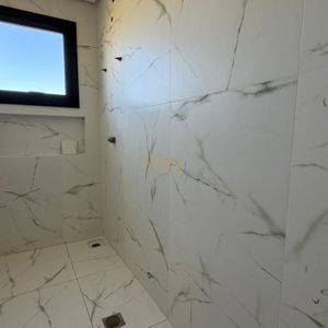 Geminado com 110m², 3 dormitórios, 1 suíte, 1 vaga no bairro Morada das Palmeiras em Torres para Comprar