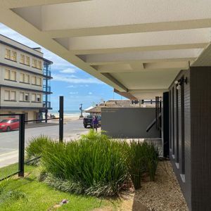 Apartamento com 108m², 3 dormitórios, 1 suíte, 2 vagas no Residencial DI Capri em Torres para Comprar