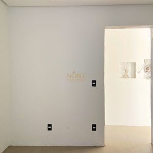 Apartamento com 80m², 2 dormitórios, 1 suíte, 1 vaga no Mirage em Torres para Comprar