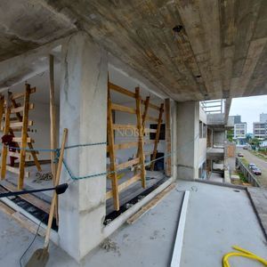 Apartamento com 99m², 2 dormitórios, 2 suítes, 2 vagas no Florença em Torres para Comprar