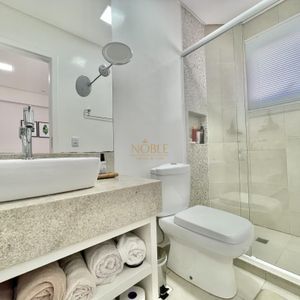 Cobertura com 280m², 4 dormitórios, 4 suítes, 2 vagas no Alvorada em Torres para Comprar