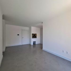 Apartamento com 74m², 2 dormitórios, 1 suíte, 1 vaga no Residencial Acrópole em Torres para Comprar