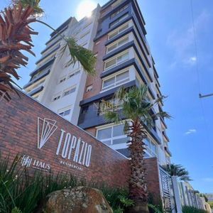 Apartamento com 72m², 2 dormitórios, 1 suíte, 1 vaga no Topazio em Torres para Comprar