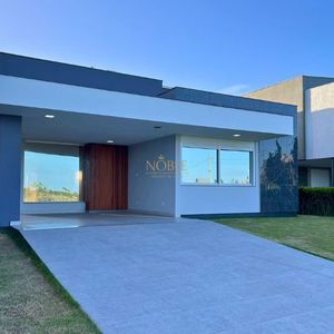 Casa de Condomínio com 170m², 4 dormitórios, 4 suítes, 2 vagas no Reserva das Águas em Torres para Comprar