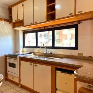 Apartamento com 114m², 3 dormitórios, 1 suíte, 1 vaga no Ilhabela em Torres para Comprar