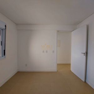 Apartamento com 109m², 3 dormitórios, 1 suíte, 2 vagas no San Pietro em Torres para Comprar
