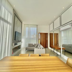 Casa de Condomínio com 215m², 3 dormitórios, 3 suítes, 2 vagas no Reserva das Águas em Torres para Comprar