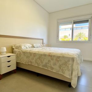Casa de Condomínio com 290m², 4 dormitórios, 2 suítes, 2 vagas no Ocean Side em Torres para Comprar
