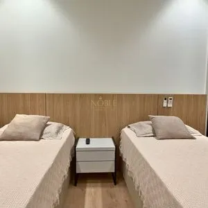 Casa de Condomínio com 206m², 4 dormitórios, 4 suítes, 2 vagas no Reserva das Águas em Torres para Comprar