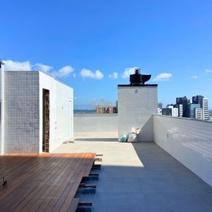 Apartamento com 166m², 2 dormitórios, 2 suítes, 3 vagas no La Vistara em Torres para Comprar