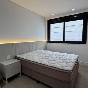 Apartamento com 110m², 3 dormitórios, 1 suíte, 2 vagas no LONDON em Torres para Comprar