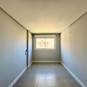 Apartamento com 102m², 3 dormitórios, 1 suíte, 2 vagas no Maui Residencial em Torres para Comprar