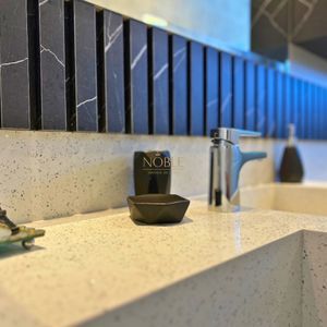 Apartamento com 98m², 3 dormitórios, 1 suíte, 1 vaga no Mar de Flores em Torres para Comprar