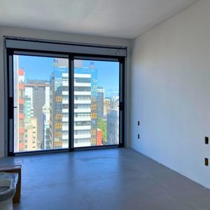 Apartamento com 200m², 3 dormitórios, 3 suítes, 3 vagas no Vanguard em Torres para Comprar