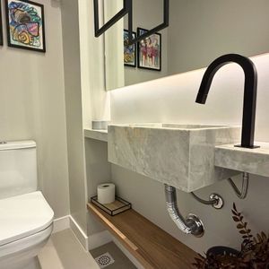 Apartamento com 52m², 1 dormitório, 1 suíte, 1 vaga no Punta Del Sole em Torres para Comprar